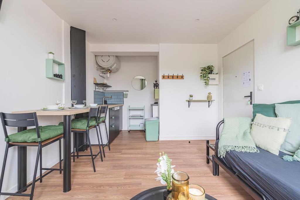 La Riviere, Appartement 3 Personnes Isles-sur-Suippe Exterior photo